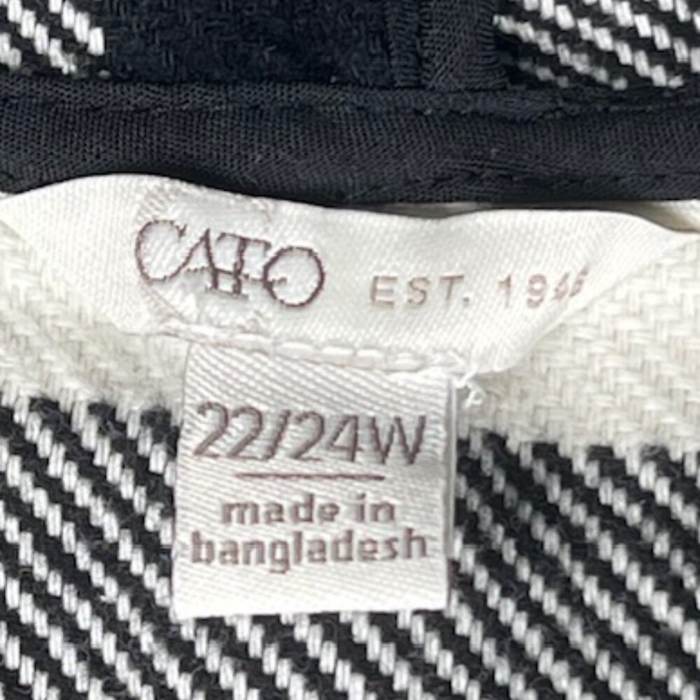 Cato Est 1946 Womens B&W Checked Fringed Open Front Hooded Vest Plus Size 22/24W - Picture 2 of 7